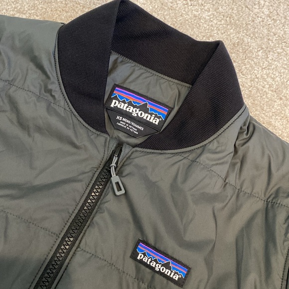 Men’s Patagonia Bomber Jacket, Size XS - Picture 3 of 3